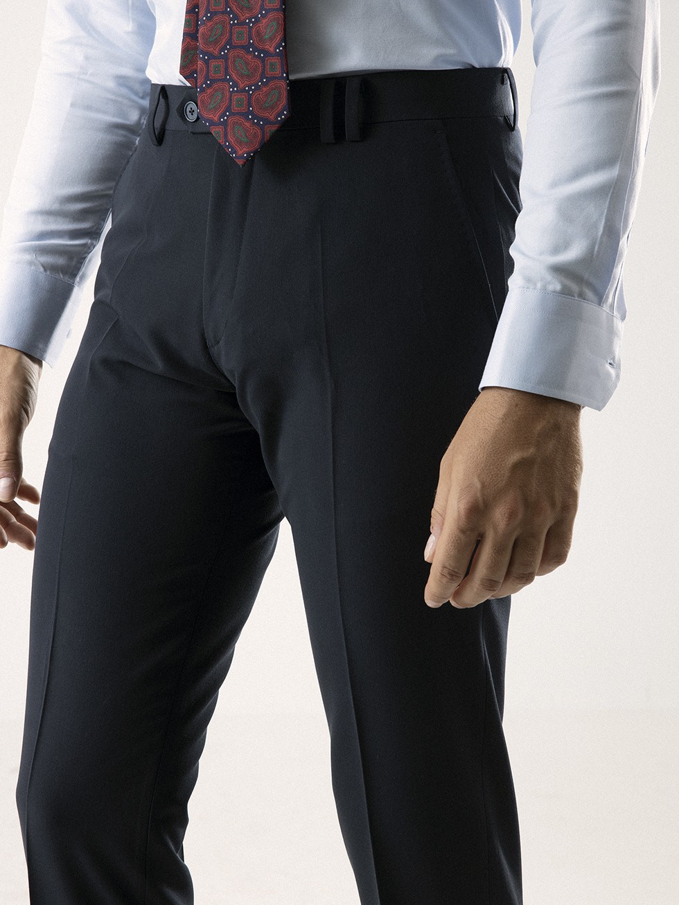PANTALÓN TRAVEL AZUL — vista 2