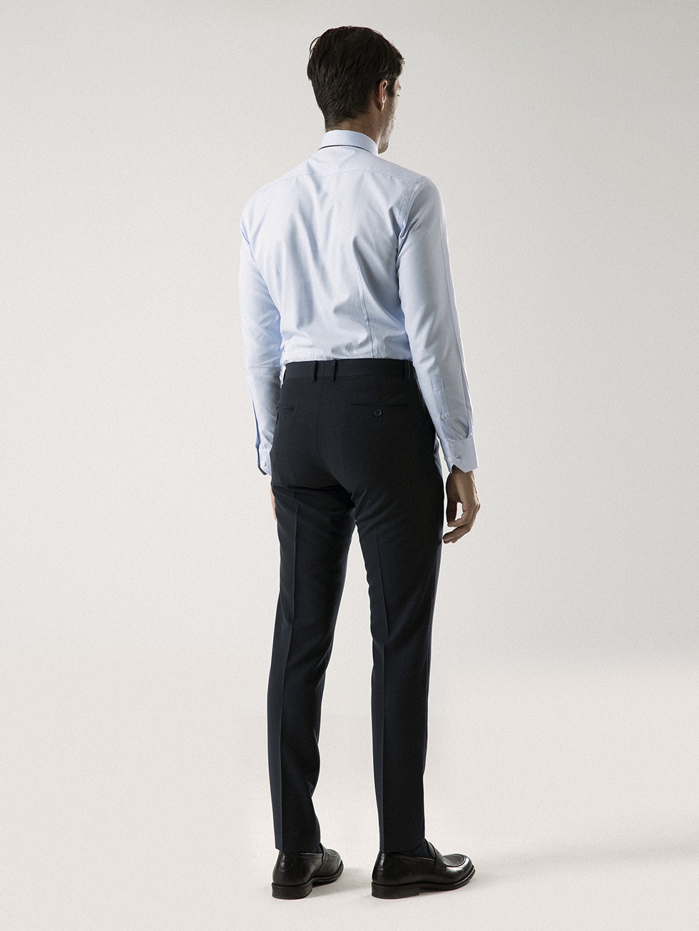 PANTALÓN TRAVEL AZUL — vista 4