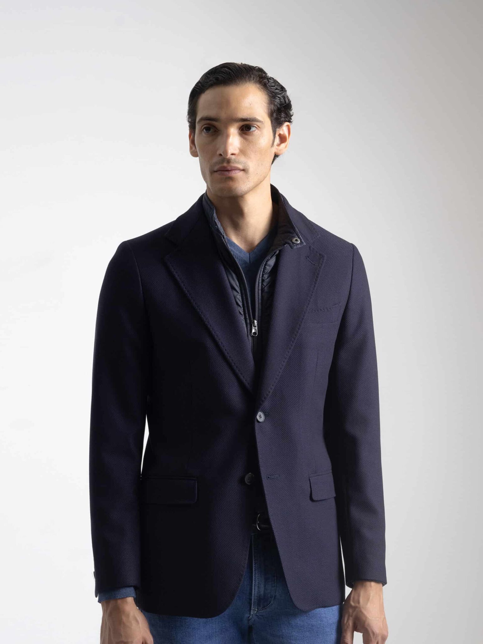 Blazer azul marino PuroEgo con chaleco interior desmontable y solapa de muesca