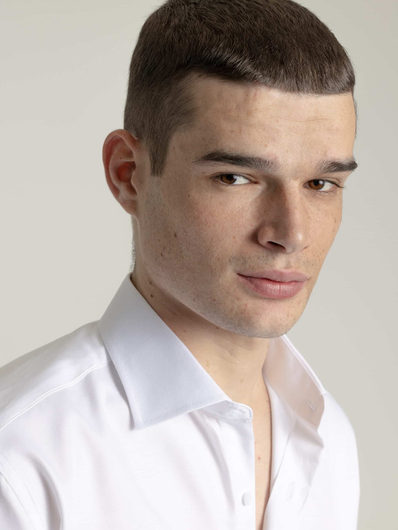 PuroEgo Camisa Blanca Cuello Italiano — Hombre